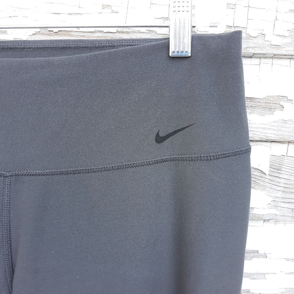 Nike Legend regular fit pants size medium - Picture 2 of 6